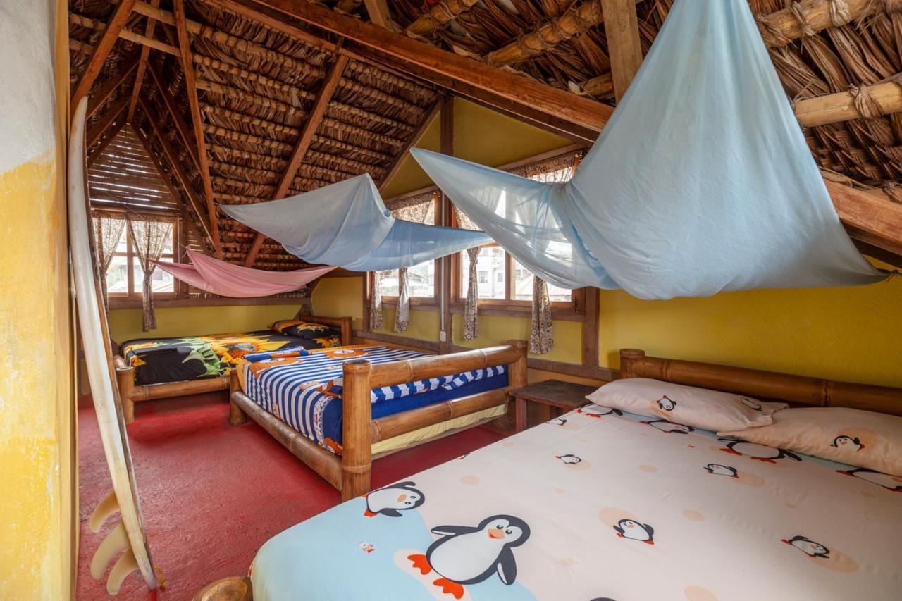 La Casa Mompiche Hotel Екстериор снимка